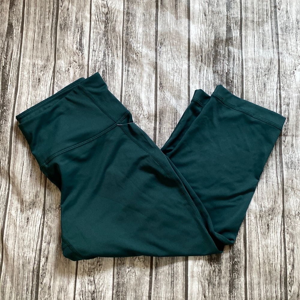 NEW Lapasa Capri Yoga Pants - Women's Size Small